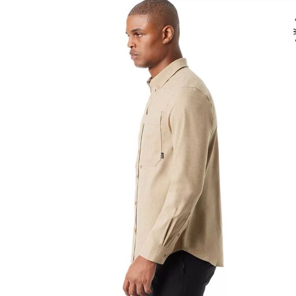 NWT  Bass Outdoor Men's Heathered Flannel Sandy Beige color, Button-Down Shirt. - Picture 6 of 16